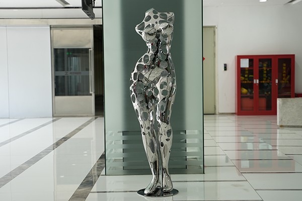 Stainless Steel Human Form Sculpture For Luxury Hotel Decoration